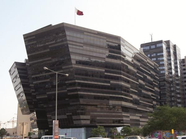 内阁每周召开会议